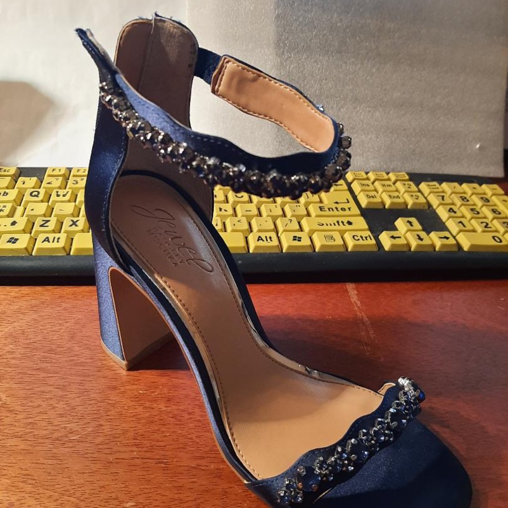 Jewel Badgley Mischka Odessa Women Satin Rhinestone Heels Blue Size 6.5 Preloved